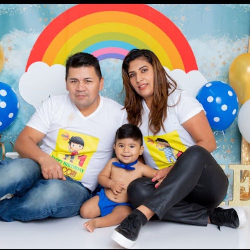 Meet your Posher, Ena